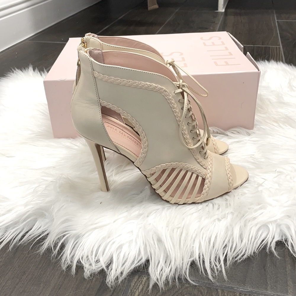 Avec les filles women’s open toe bootie size 8.5